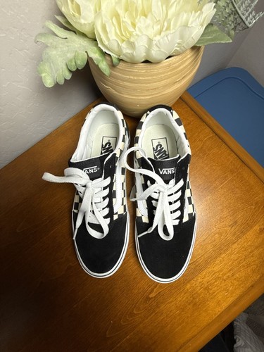 Nwot vans old skool - nwot,